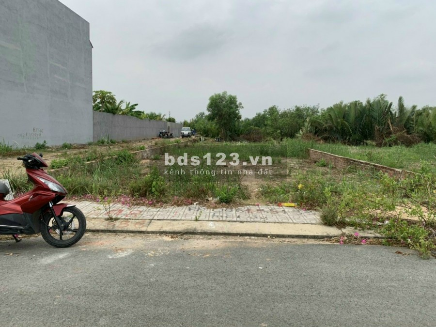 Bán nhanh lô đất 323m2, thổ cư 150m2 ngay đường số 1 Phú Mỹ, khu công nghiệp, Châu đức, BRVT