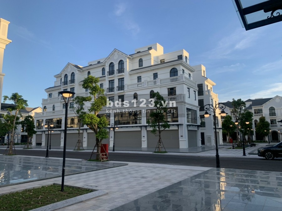 Cho thuê shophouse kinh doanh sầm uất Vin Gia Lâm, liên hệ 0358285588
