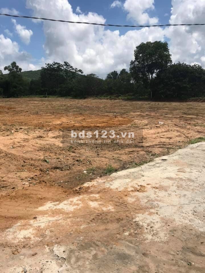 Bán đất sổ chung Long Hải đường Hải Lâm, Bầu Trứ, thuộc khu C, xã Phước Hưng giá 250tr - 350tr