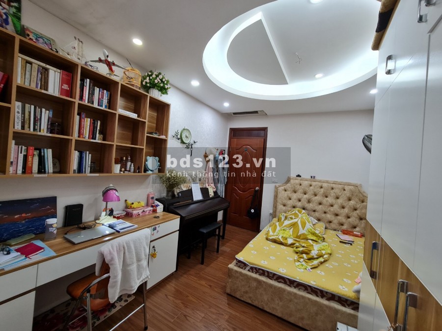 Chuyển Công tác gia đình bán căn 3N Khu Đô thị Nam Cường ngõ 234 Hoàng Quốc Việt 3.3 tỷ