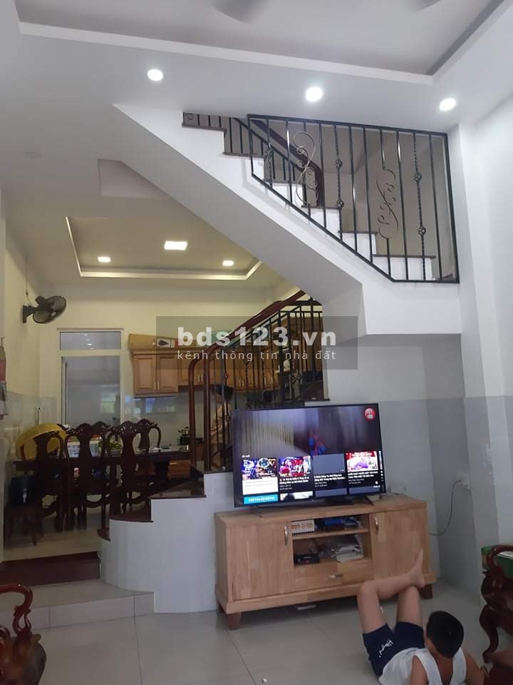 Nhà mặt tiền kinh doanh, cạnh Khu Chợ Vải Tân Bình, giá bán 9,5 tỷ