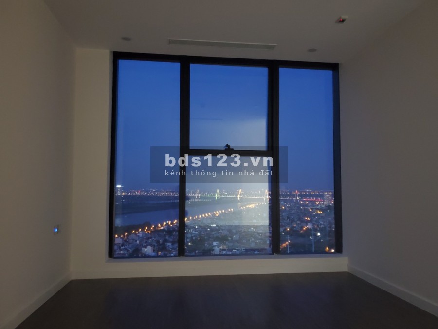 Bán căn hộ S3 Sunshine City 105m2, 3 ngủ, nội thất CĐT. Giá liên hệ 0973781843 Ánh.