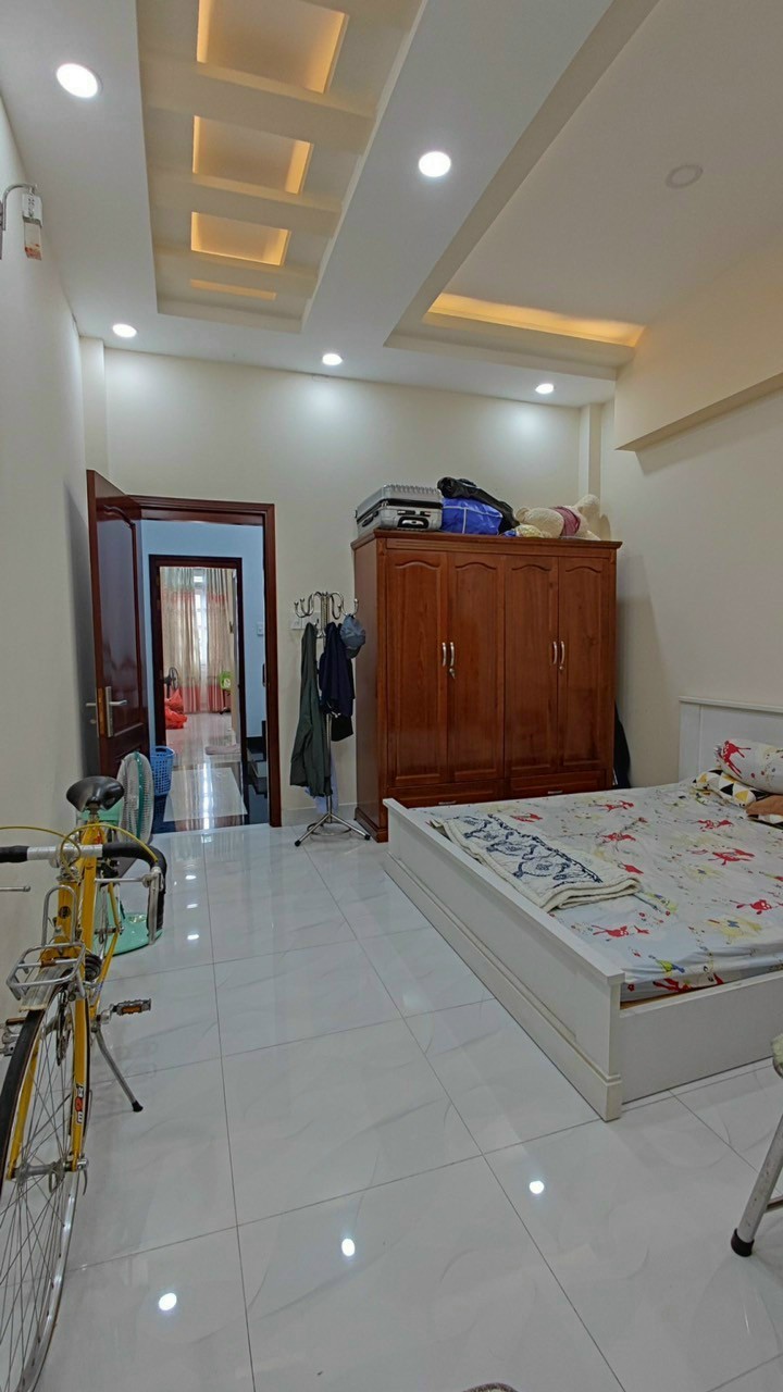 Mặt tiền kinh doanh nguyễn súy 4.8x14.3m, 3 Tầng, đường 16m, 10.7 Tỷ