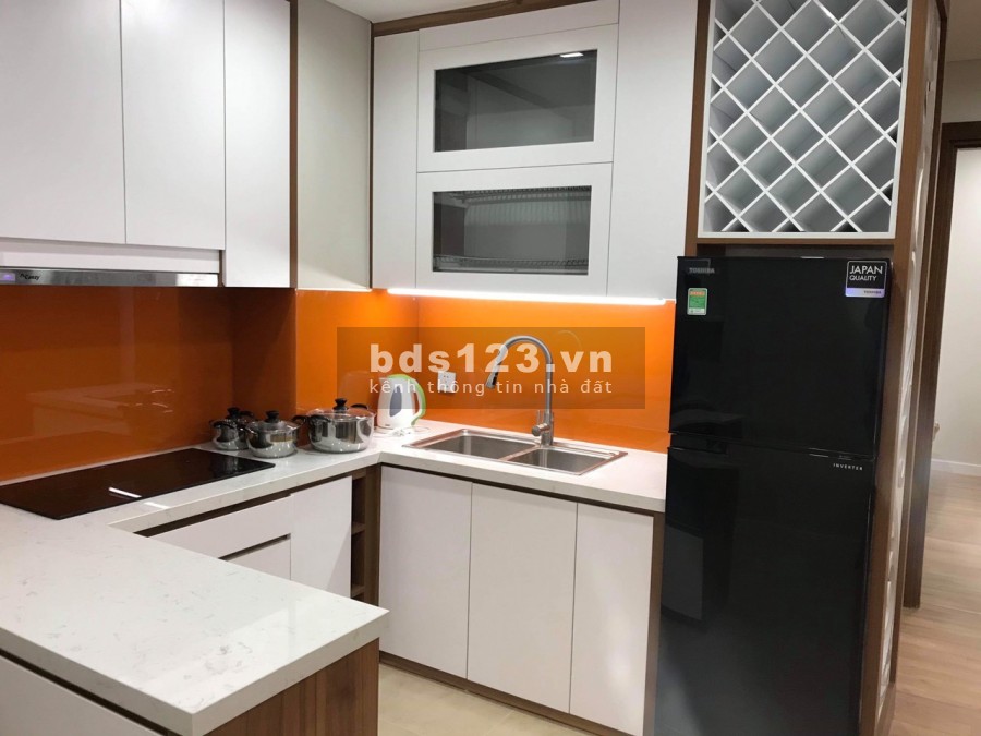 Cho thuê chung cư The Legend 109 Nguyễn Tuân 75m 2PN 2WC Full nội thất cao cấp. L/H: 0963146006