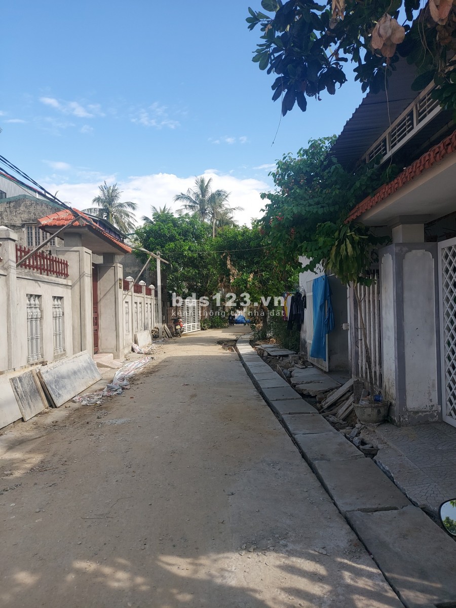 Hàng hiếm 2 lô đất sát nhau chính chủ XÓM 4 Ngọc Anh, phường Phú Thượng, đường lớn 3.5m