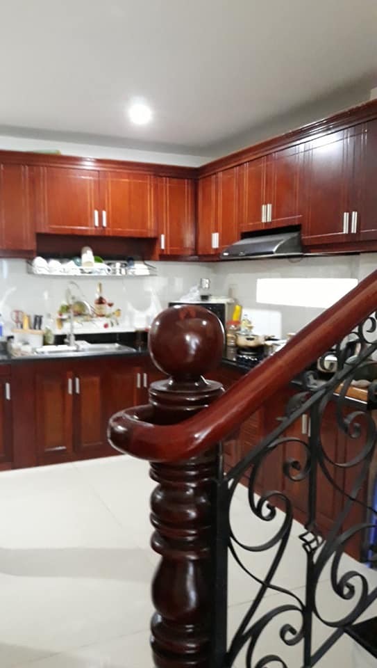 Bán nhà nguyên căn Quận Tân Phú, dt 62m2, 4 tầng đúc, giá 6.3 tỷ, lh 0917173744 Nghĩa