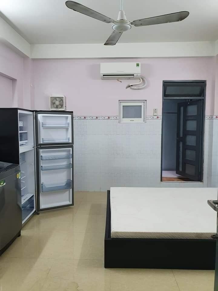 Căn hộ dịch vụ mt Tứ Hải P6 Tân Bình, có 31 Phòng thu Nhập 150tr/th giá chỉ 30 Tỷ