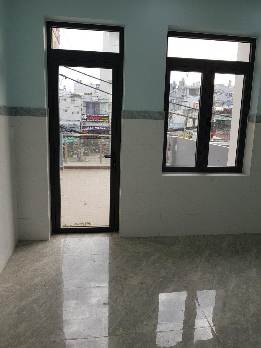 Mặt tiền kinh doanh đường Quâng Trung, dt 67m2, 4 tầng, giá 12.9 tỷ, Quận Gò Vấp