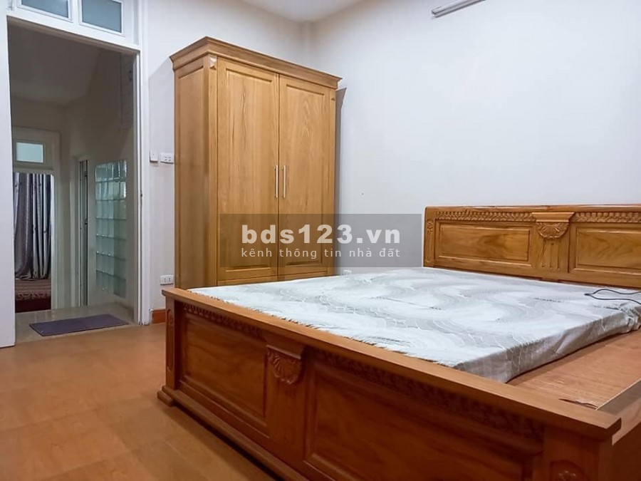 Bân nhà gần phố nguyên căn bao đẹp xây dựng kiên cố, sổ chính chủ