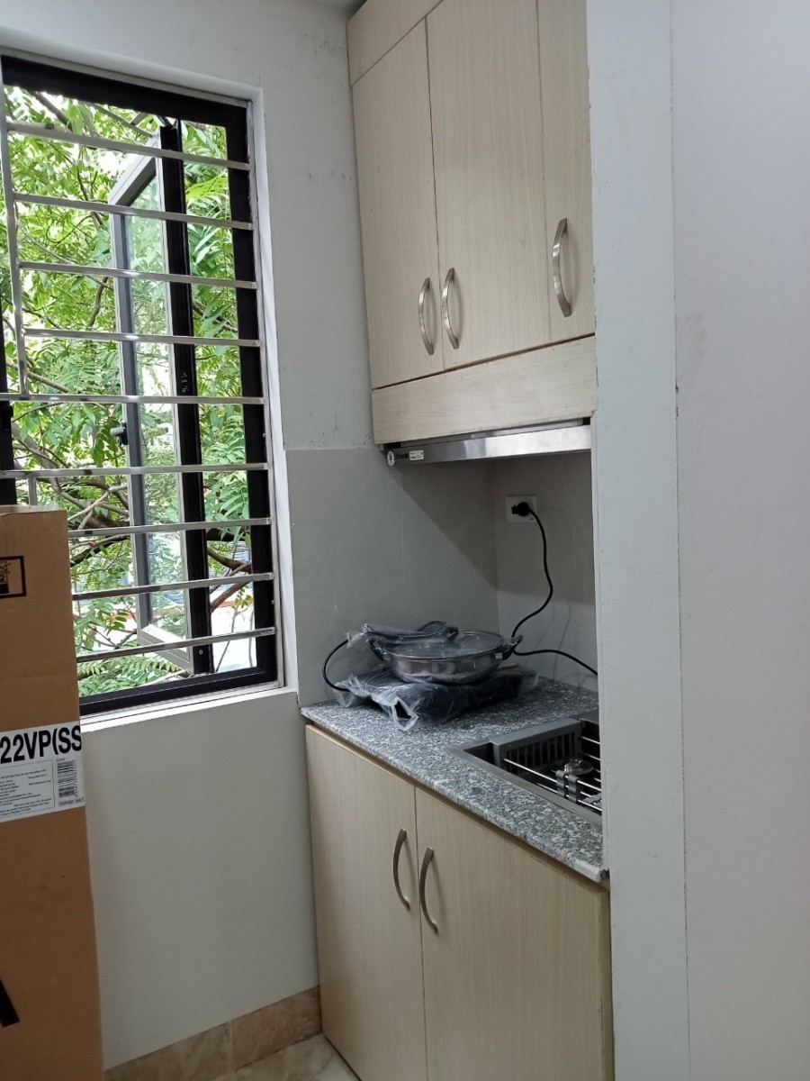 Bán CCMN Chùa Láng, 16 căn hộ, lô góc, HS 70tr/tháng, nhỉnh 10 tỷ. LH 0975823216