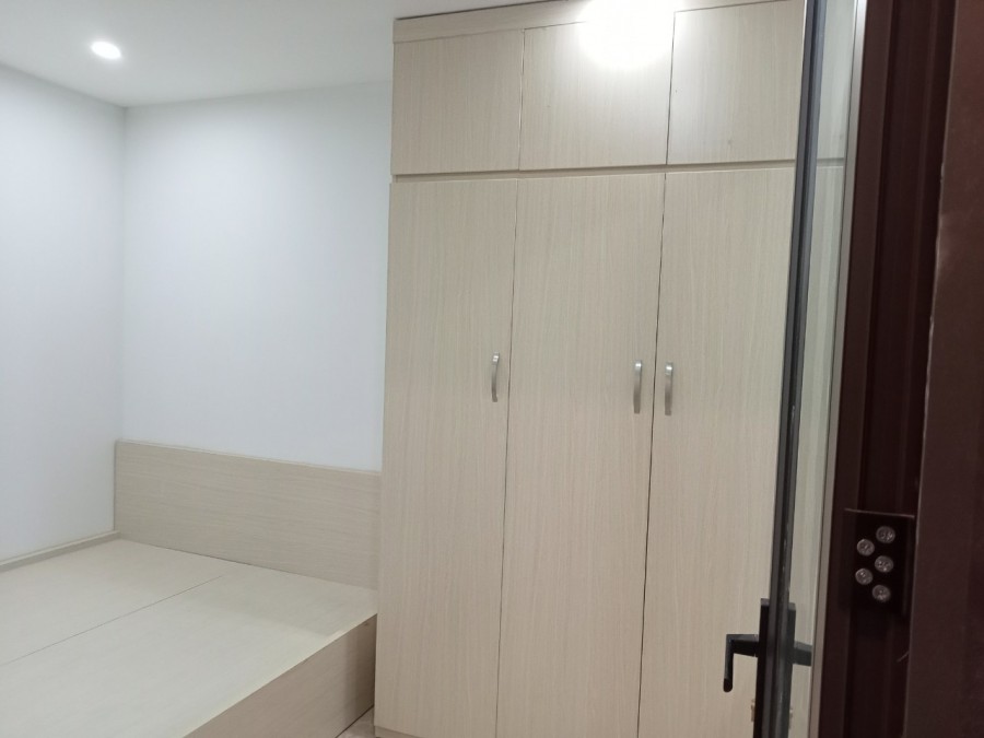 Bán CCMN Chùa Láng, 16 căn hộ, lô góc, HS 70tr/tháng, nhỉnh 10 tỷ. LH 0975823216