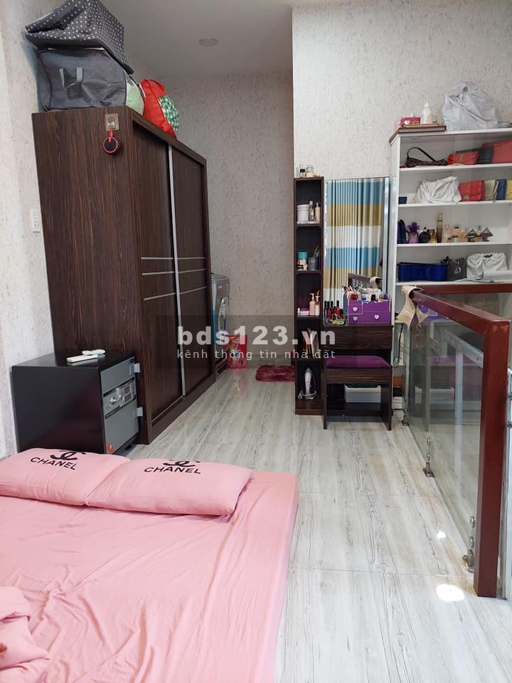 Bán căn nhà 346 Phan Văn Trị, P11, Bình Thạnh giá 3.4 tỷ hẻm xe hơi kinh doanh tốt