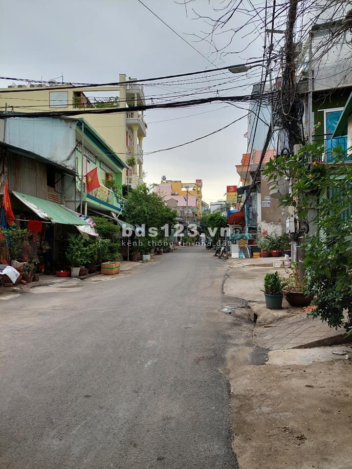 Bán căn nhà 346 Phan Văn Trị, P11, Bình Thạnh giá 3.4 tỷ hẻm xe hơi kinh doanh tốt
