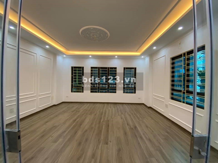 Bán nhà Hà Đông lô góc 2 mặt thoáng, ô tô đỗ dt 58m2, 5 tầng, giá 5.2 tỷ