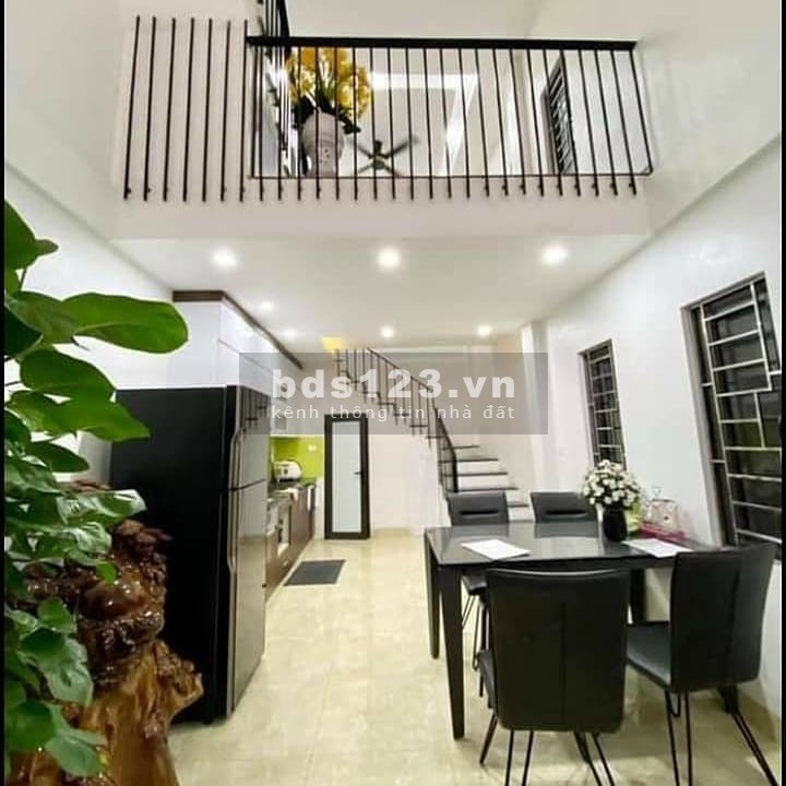 Bán nhà nguyên căn Xuân Đỉnh dtt 36m2, giá 3.68 tỷ, để lại toàn bộ nội thất