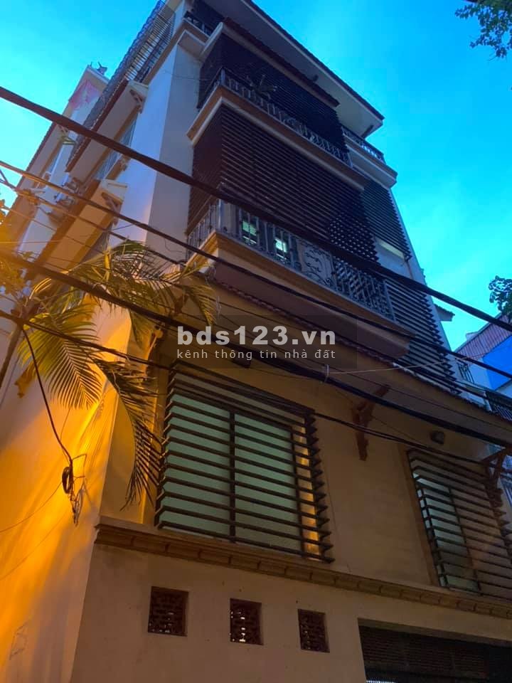 Bán nhà riêng phố Trần Cung, Cổ Nhuế 1, DT:55 m2, 5.3 tỷ - vài bước ra phố