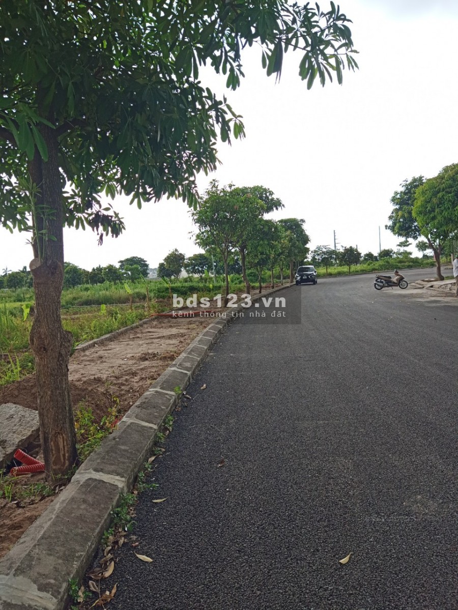 Gia chủ cần nhượng lại gấp lô BT nhà vườn 719m2 tại trung tâm KĐT Khai Sơn Lh 0835459289