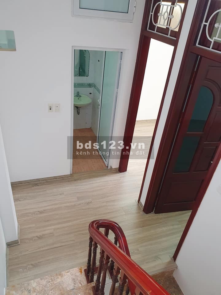 Bùi Xương Trạch nhà riêng 4 tầng 35m2, ô tô qua cổng giá nhỉnh 3 tỷ