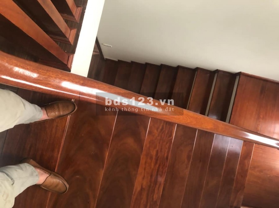 Bán nhà lô góc vỉa hè rộng thoáng ô tô tránh tại Vạn Phúc Hà Đông, thiết kế đẹp