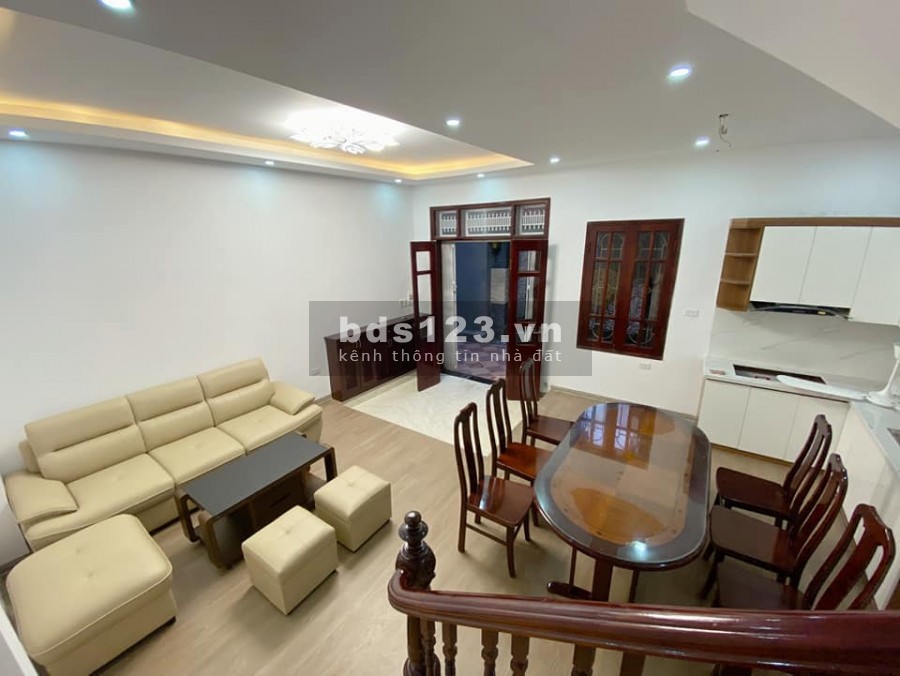 Bùi Xương Trạch nhà riêng 4 tầng 35m2, ô tô qua cổng giá nhỉnh 3 tỷ