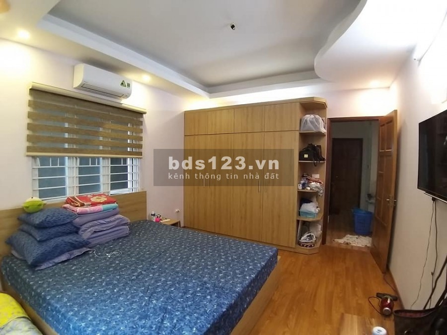 Duy nhất! Bán rẻ Nhà Tây Tứ Trạch Cầu Giấy DT 65m2 MT 4,8m – Ô tô đỗ cổng - 0965 128 850