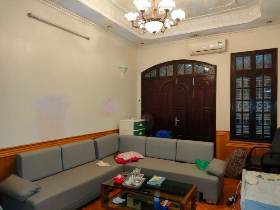 Nhà phố Trần Thái Tông, Cầu Giấy, diện tích sử dụng 60m2, Ô tô. Giá 7 tỷ5