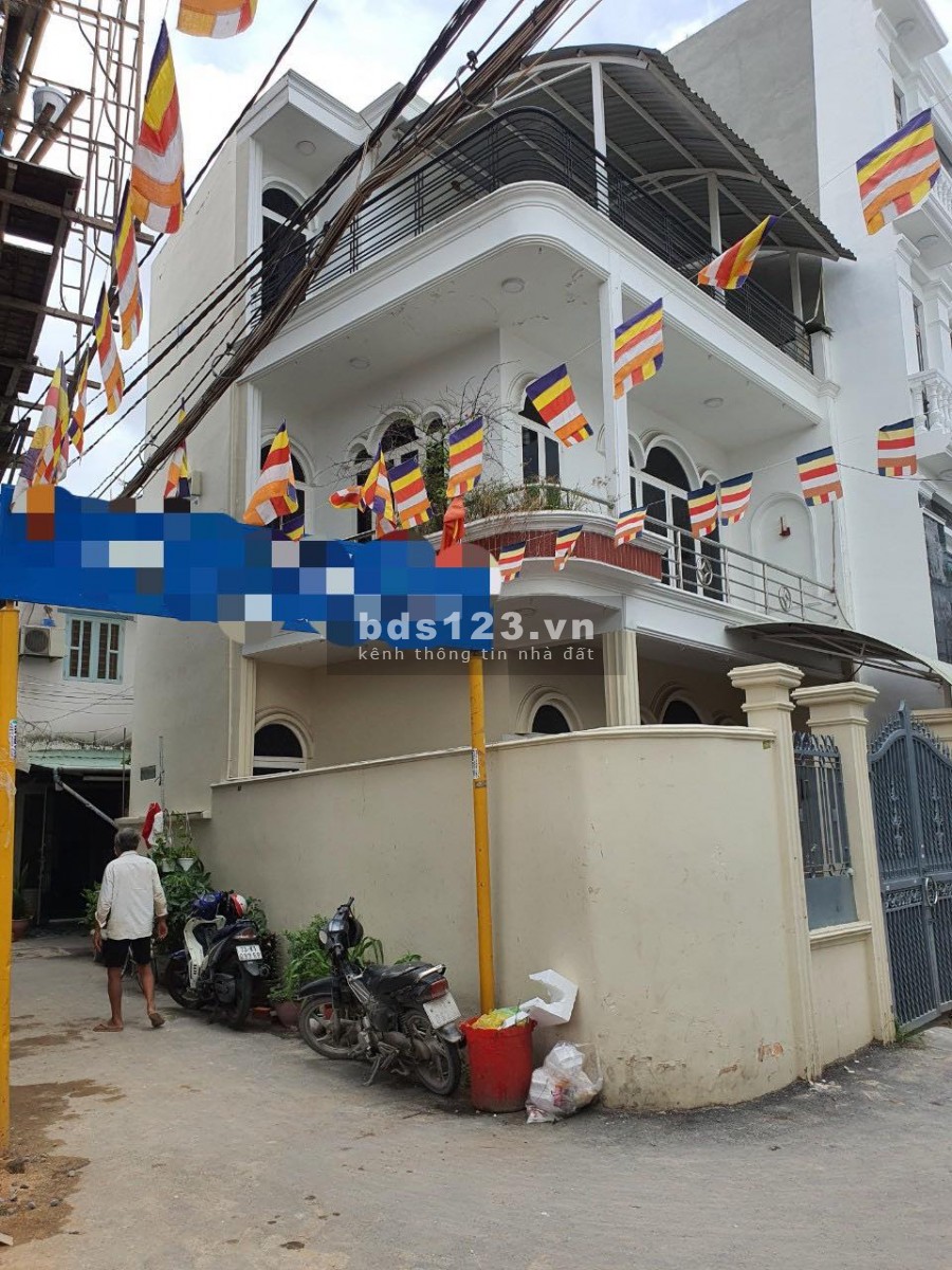 Bán nhà Trần Bá Giao, Gò Vấp diện tích 70m2, 3 tầng lô góc hẻm xe hơi giá 6 tỷ 45