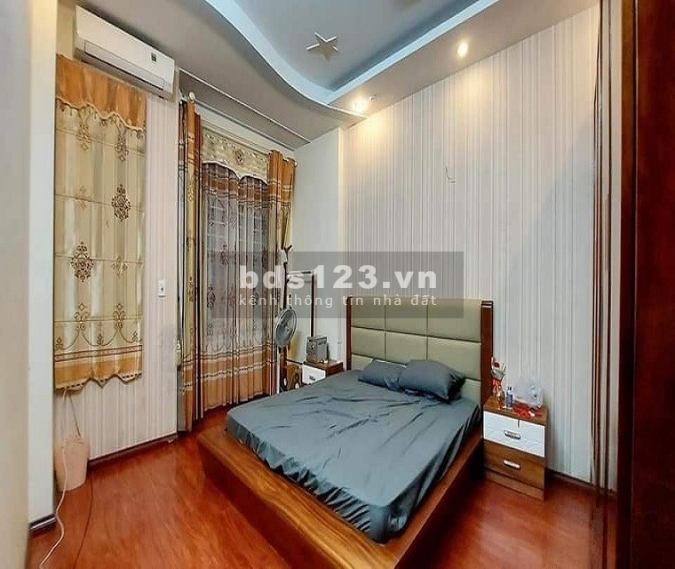 Tuyệt đỉnh an sinh nhà Nguyễn Văn Cừ, thiết kế đỉnh, dtsd 43m2 đúc 5 tầng, nhỉnh 4 tỷ