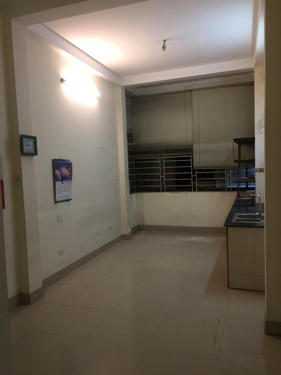 Bán nhà khu Lê Trọng Tấn 45m, mặt tiền 4m, thuận tiện doanh. Chỉ hơn 5 tỷ