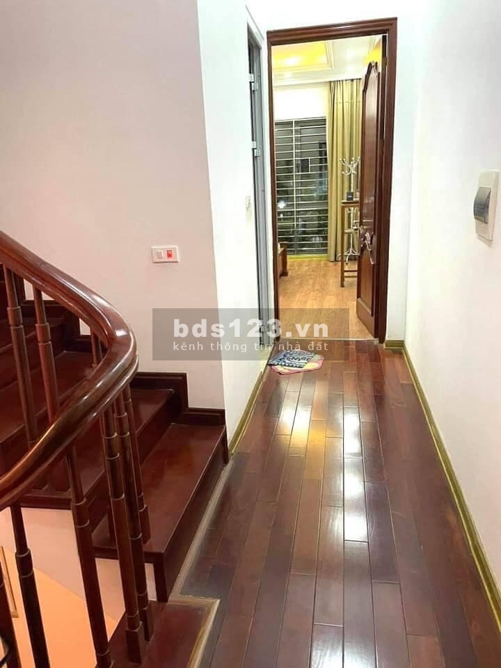 Bán nhà Trung Kính phân lô, vỉa hè, gara ô tô, 46m2, 5 tầng, 8.5 tỷ