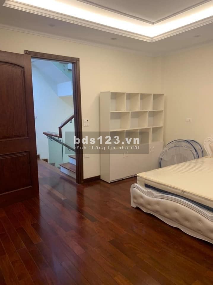 Tuyệt đỉnh an sinh nhà Nguyễn Văn Cừ, thiết kế đỉnh, dtsd 43m2 đúc 5 tầng, nhỉnh 4 tỷ