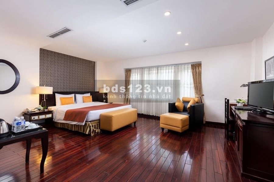 Bán khách sạn hiếm Quận Hoàn Keiém, tầm tiền 100 tỷ, thiết kế phong cách Nhật Bản