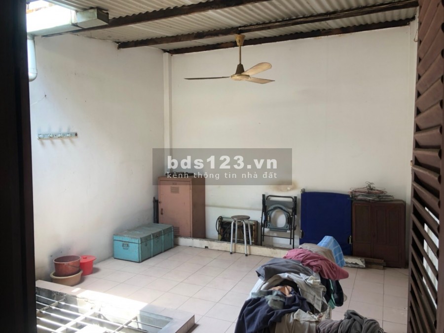 Kẹt vốn làm ăn, bán nhà 142/3 Võ Văn Kiệt, giá 12 tỷ