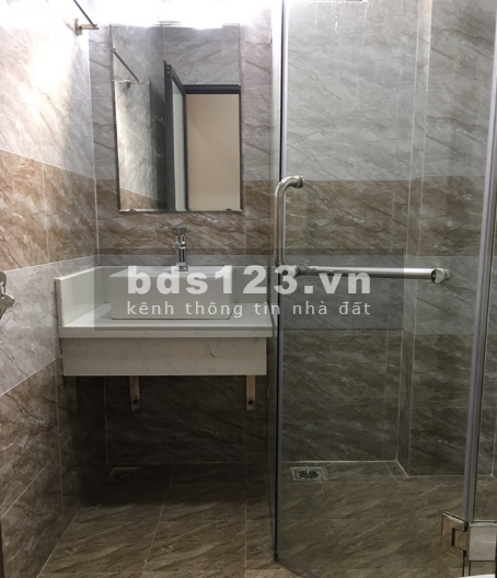 Siêu hiếm nhà phố Nguyễn Khang 10m ra Ô Tô tránh thông thoáng Diện tích 43m2 x 4 tầng