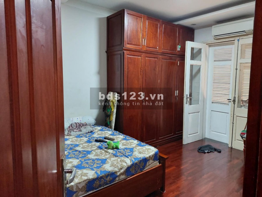 Cần bán căn Biệt thự đẹp diện tích 193m2, đúc 5 tầng, 8 phòng ngủ, BT07 Việt Hưng