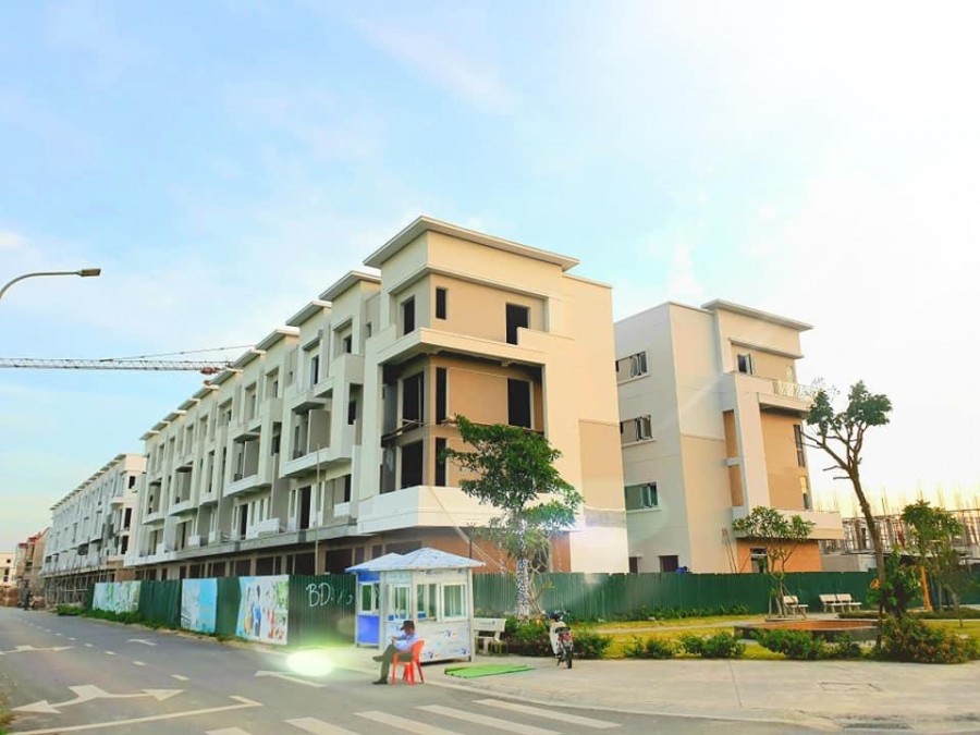 Bán nhà 4 tầng 75m2 , phường Phù Chân Thị xã Từ Sơn, Tôi chịu phí sang tên