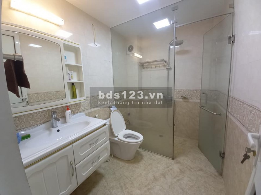 Bán nhà Trung Kính phân lô, vỉa hè, gara ô tô, 46m2, 5 tầng, 8.5 tỷ