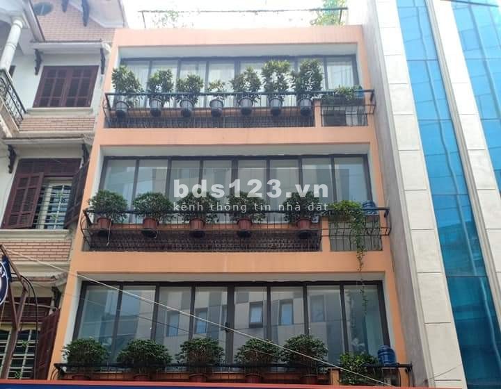 Lạc Long Quân, 114mX6mMT. Kinh doanh mọi loại hình. Giá 27.5 tỷ
