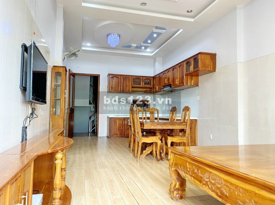 Bán nhà giá thấp ở Quận 7, thành phố Hồ Chí Minh, liên hệ 0938031993