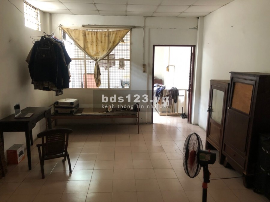 Kẹt vốn làm ăn, bán nhà 142/3 Võ Văn Kiệt, giá 12 tỷ