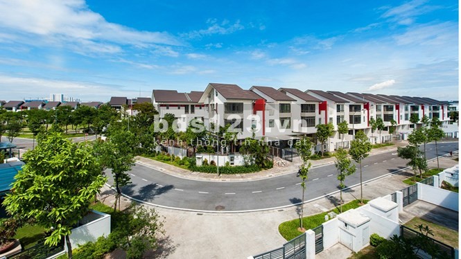Chính chủ bán liền kề Botanic, Gamuda Gardens, dt đất 118m2, sổ đỏ chính chủ, lh 0933294888