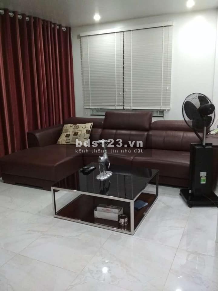 Bán Gấp, Biệt Thự Đà Lạt giữa trung tâm Phú Nhuận, 24 tỷ giảm còn 22 tỷ