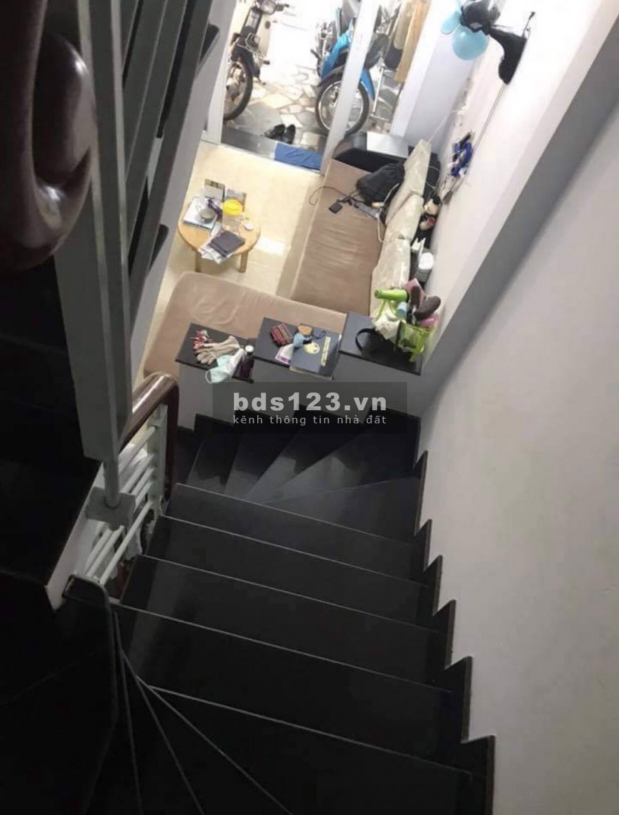 Bán nhà nguyên căn khu Vip Phan Xích Long, lô góc bao đẹp, Quận Phú Nhuận, lh 0962799928