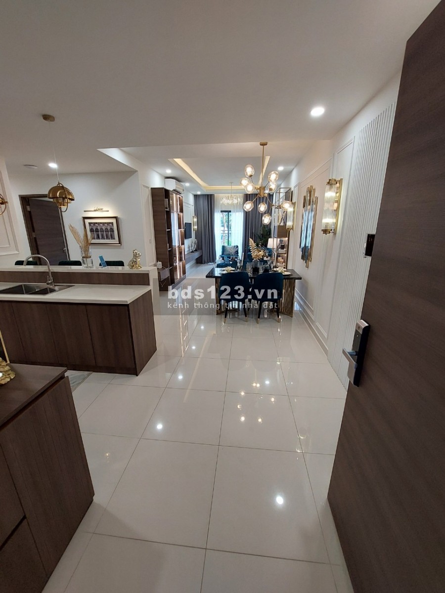 Căn hộ Cao Cấp diện tích 75m2, kiến trúc đẹp, 2 phòng ngủ giá 2.4 tỉ giảm còn 1.7 Tỉ (giảm 34%)