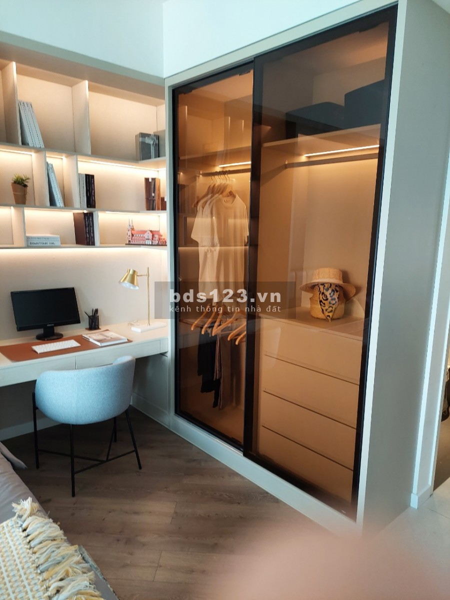 Bán căn góc Officetel diện tích sử dụng 53m2, giá 1.6 tỉ, ân hạn lãi suất đến 24 tháng