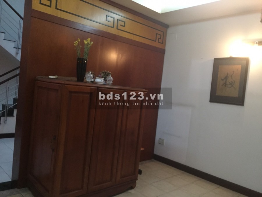 Cho Thuê Nhà Phổ Quang, Quận Tân Bình, diện tích 10x20m, 2 lầu