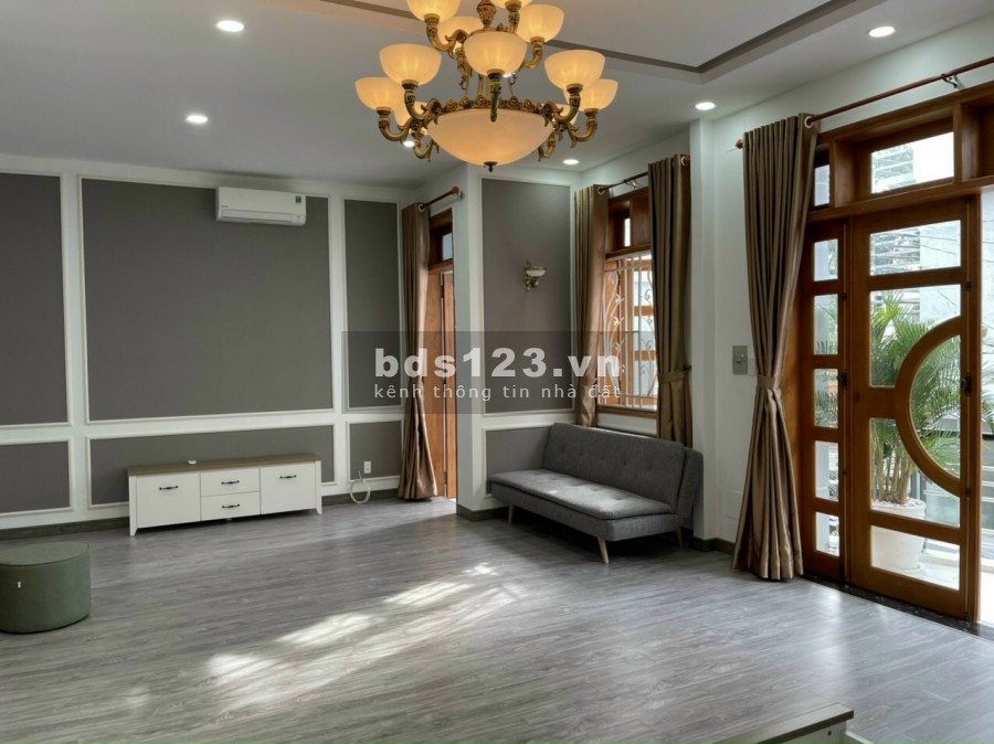 Cho Thuê Nhà Phổ Quang, Quận Tân Bình, diện tích 10x20m, 2 lầu