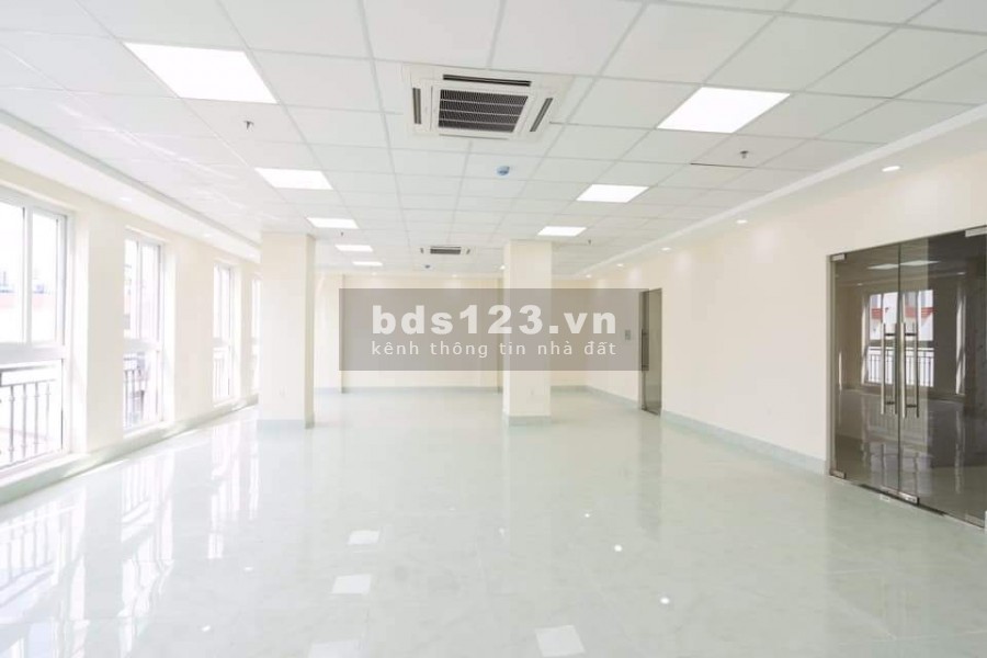 Cho Thuê Nhà Hoàng Hoa Thám, Quận Tân Bình, DT: 9x18m, Hầm trệt 3 lầu