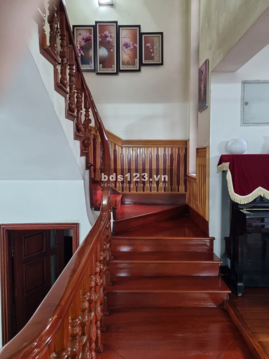 Cần bán gấp biệt thự liền kề khu Vạn Phúc, thiết kế Kiểu Pháp đúc 3 tầng, dt 165m2