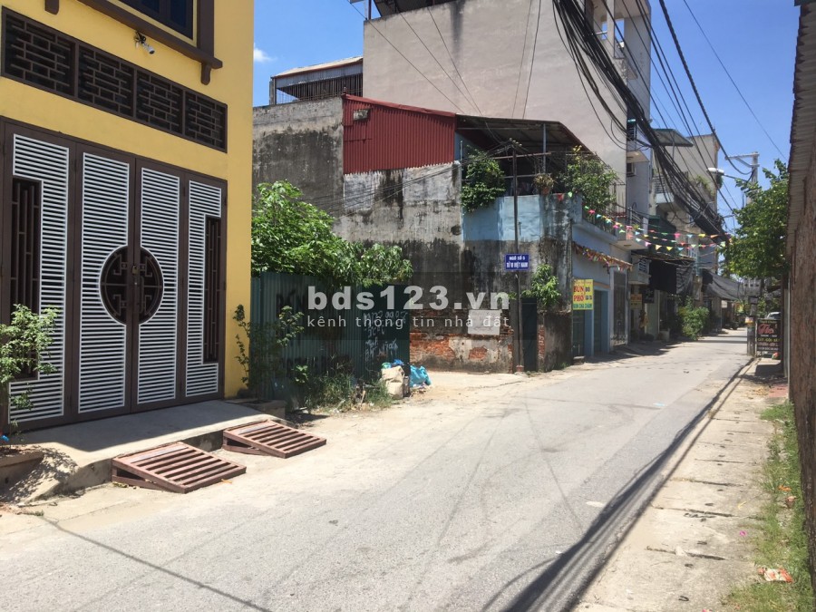 Cần bán mảnh đất phố xốm hà đông chính chủ diện tích 52,8 m2.oto đỗ trước cửa.giá 1.4xx tỷ